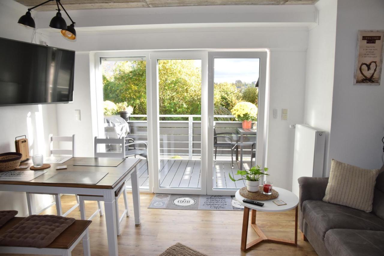 Haus Sonnenweg 6 Auf Der Sonnenseite Im Westerwald Höhr-Grenzhausen Exteriör bild