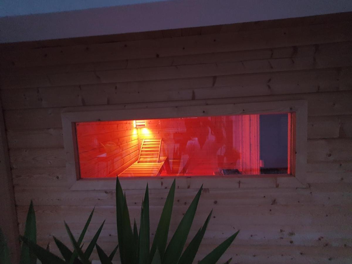 Haus Sonnenweg 6 Auf Der Sonnenseite Im Westerwald Höhr-Grenzhausen Exteriör bild